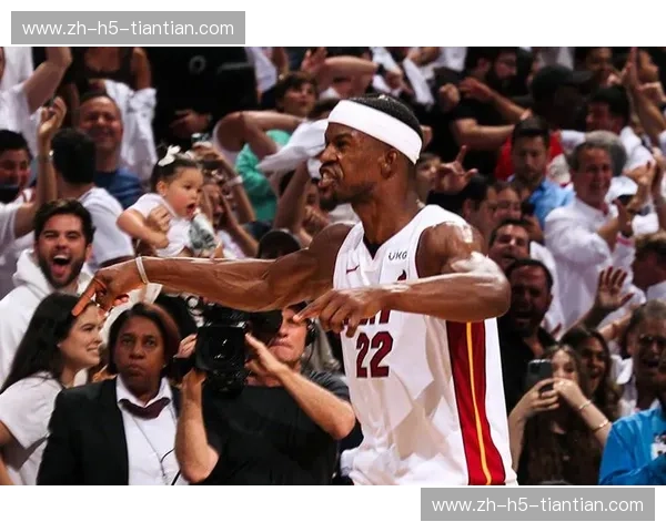 绝境之下的史诗反击:湖人vs热火总决赛G3,那个夜晚属于硬汉吉米·巴特勒