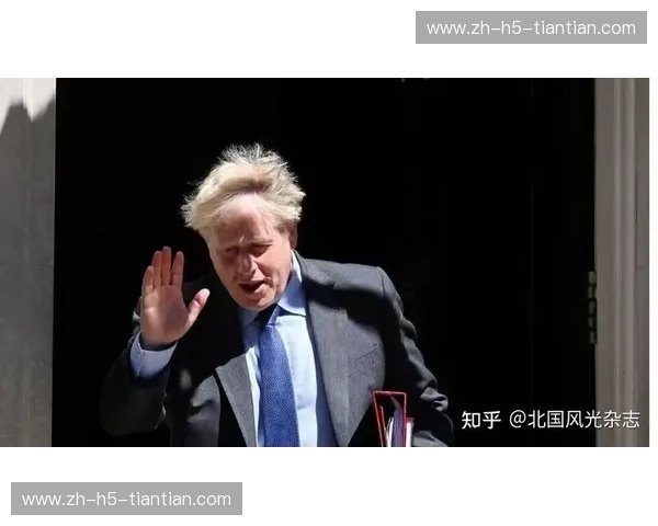 巨头碰撞：加瑟基与约翰逊，谁能主宰下一代科技浪潮？